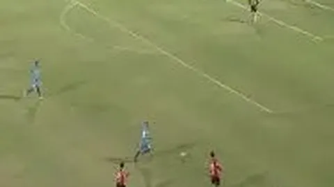 图拉姆致敬偶像哥哥：模仿庆祝动作，兄弟情深！