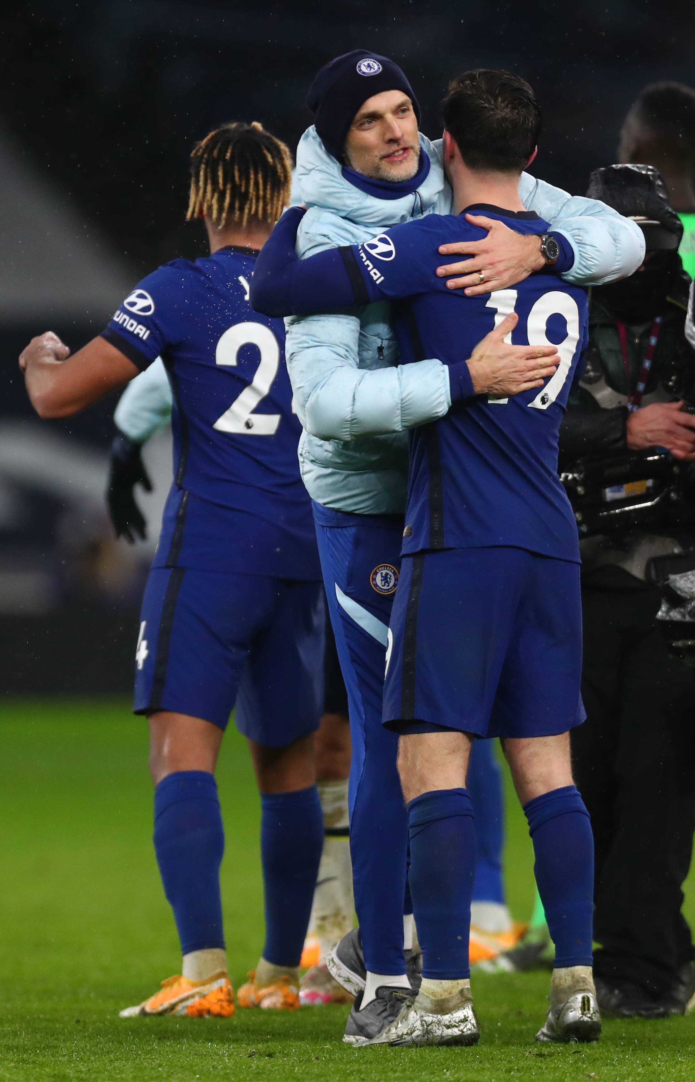 在这个充满 在这个充满